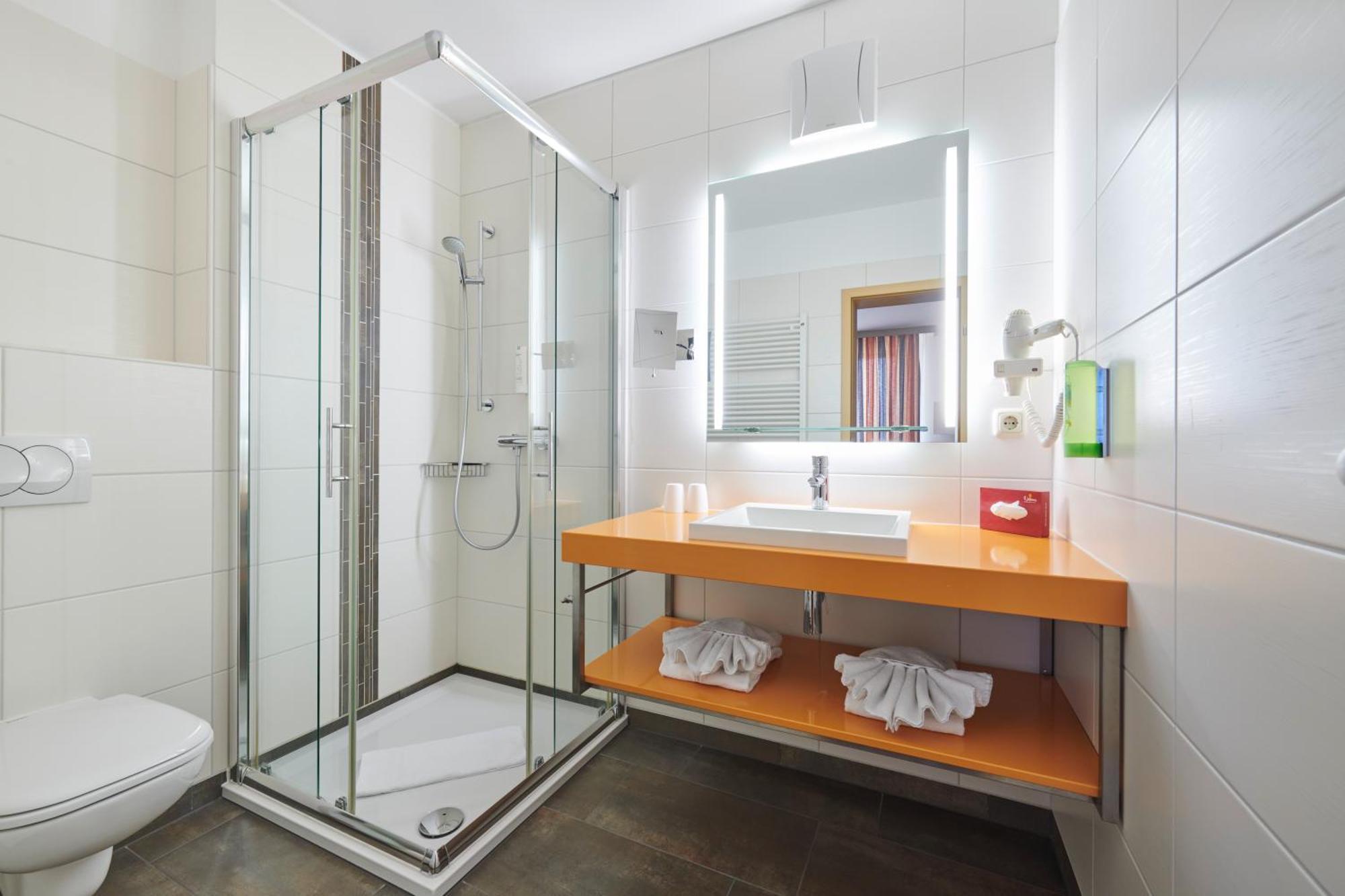 Parkhotel Neustadt นอยชตัดท์ อิน ซัคเซิน ภายนอก รูปภาพ